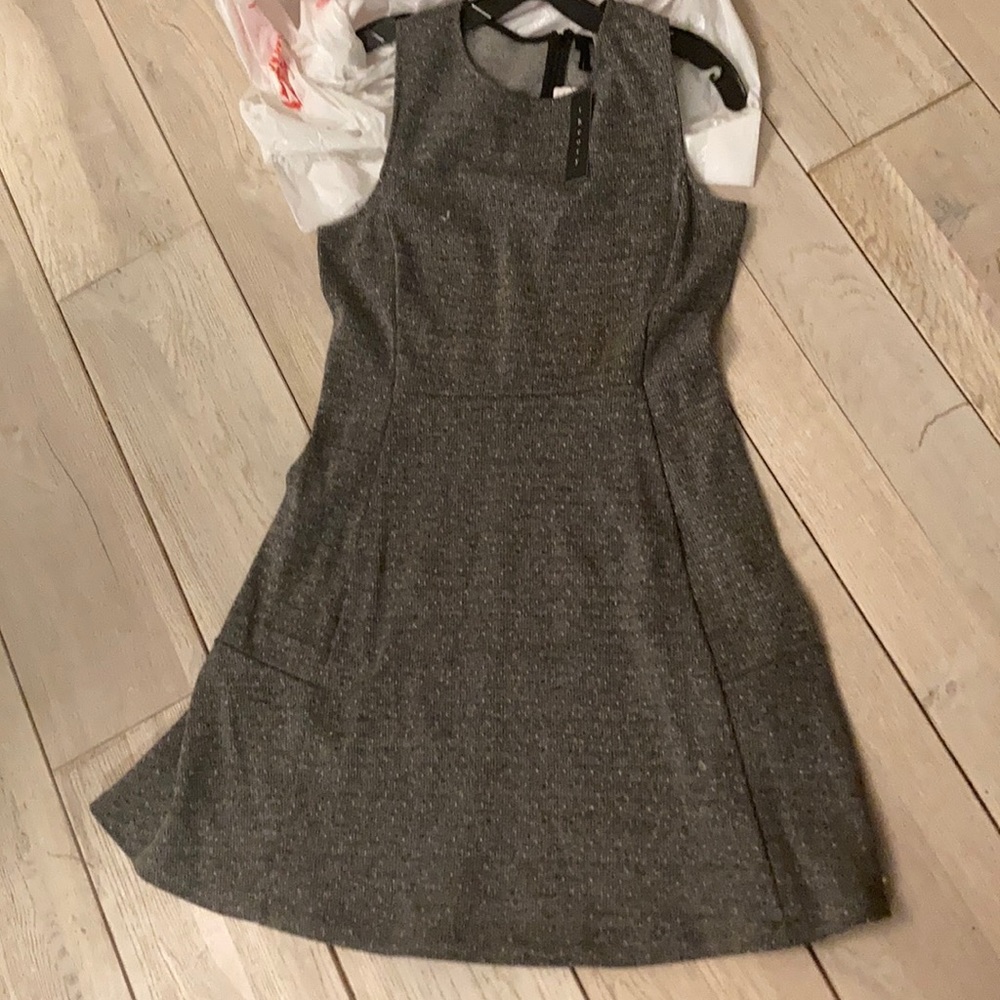 Gray sleeveless theory cotton dress